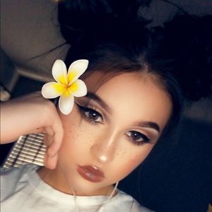 Meet your Posher, Alexa